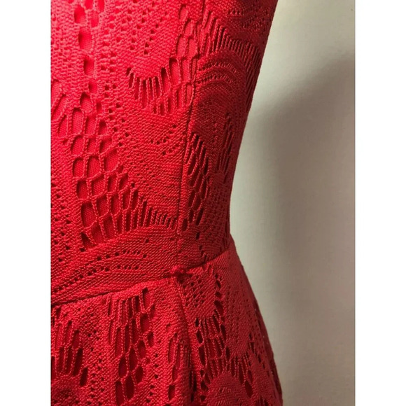 London Style Collection Dress Womens 8 Dark Pink Lace Overlay Fit & Flare - Picture 3 of 13